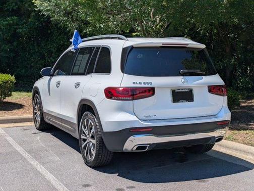 White 2023 Mercedes-Benz GLB 250 Base
