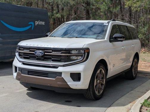 Star White 2026 Ford Expedition King Ranch