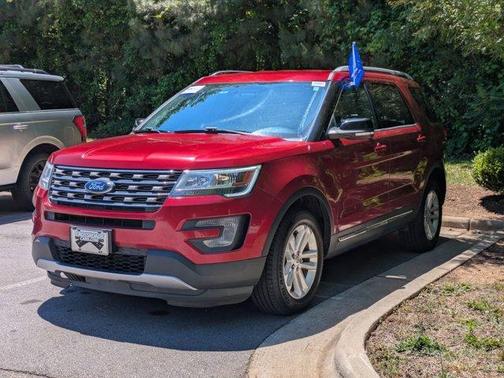 Ruby Red Metallic 2017 Ford Explorer XLT