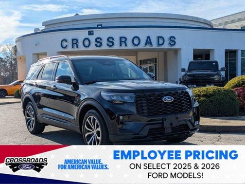 Agate Black Metallic 2026 Ford Explorer ST-Line