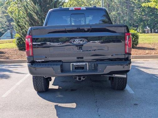 Agate Black Metallic 2026 Ford F-150 XLT