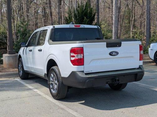 Oxford White 2026 Ford Maverick XLT