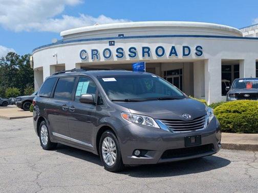 Predawn Gray Mica 2017 Toyota Sienna XLE Premium