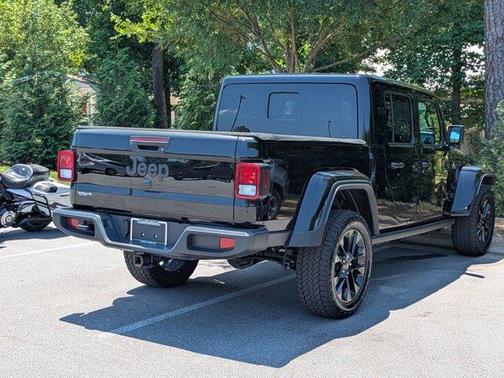 Black Clearcoat 2024 Jeep Gladiator Nighthawk