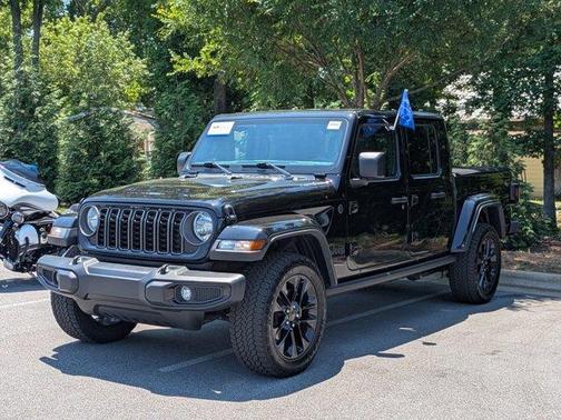 Black Clearcoat 2024 Jeep Gladiator Nighthawk