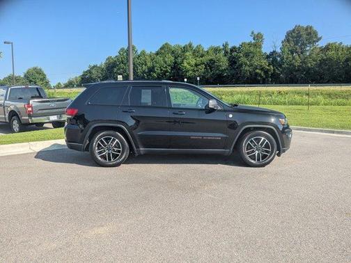 2020 Jeep Grand Cherokee Trailhawk