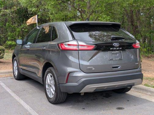 Gray Metallic 2023 Ford Edge SEL