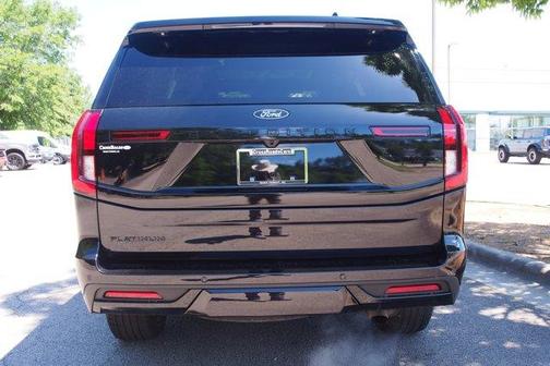 Black Metallic 2025 Ford Expedition Platinum