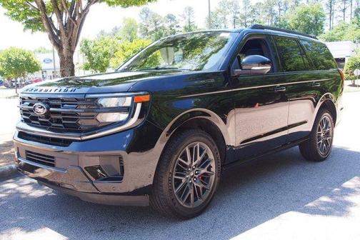 Black Metallic 2025 Ford Expedition Platinum