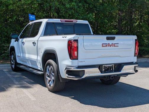 Summit White 2025 GMC Sierra 1500 SLT