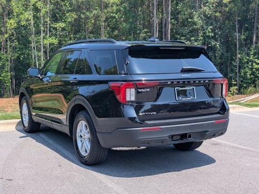 Agate Black Metallic 2026 Ford Explorer Active