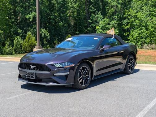 2023 Ford Mustang ECOBOOST PREMIUM