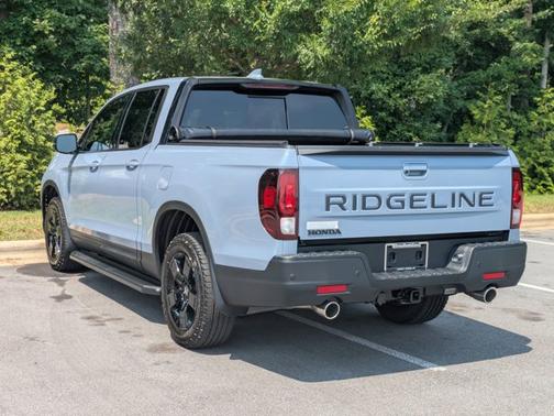 2025 Honda Ridgeline BLACK EDITION