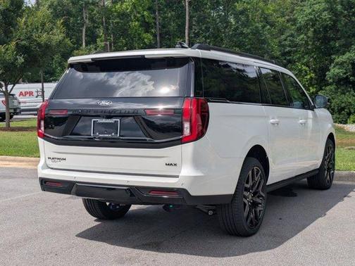 Star White 2026 Ford Expedition Max Platinum