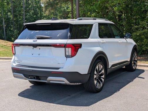 White Metallic 2026 Ford Explorer Platinum