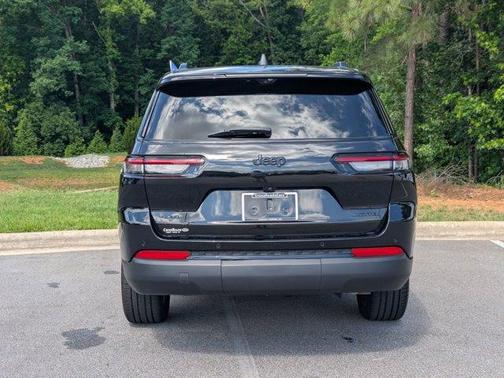 Diamond Black 2024 Jeep Grand Cherokee L Limited