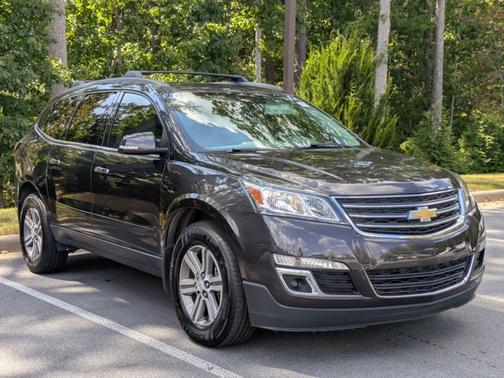 2016 Chevrolet Traverse LT W/2LT