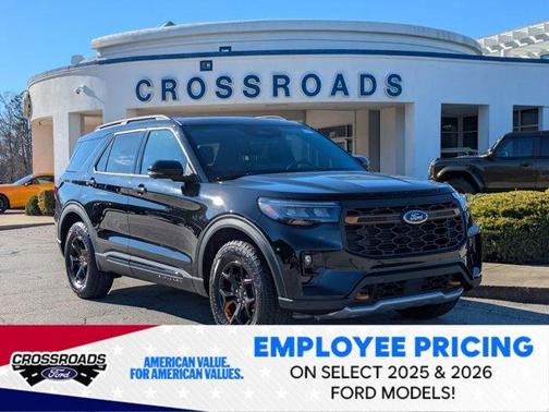 Agate Black Metallic 2026 Ford Explorer Tremor
