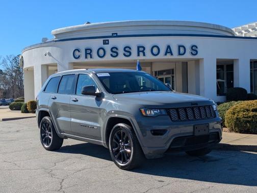 2021 Jeep Grand Cherokee LAREDO