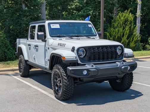 2024 Jeep Gladiator SPORT