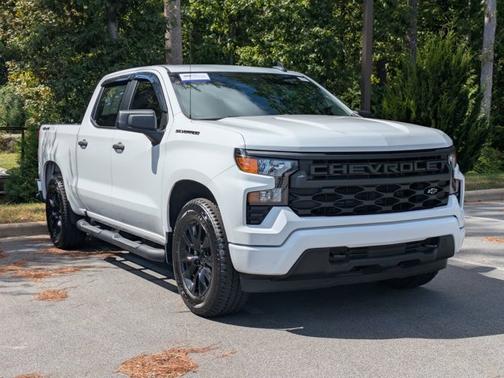 2024 Chevrolet Silverado 1500 CUSTOM
