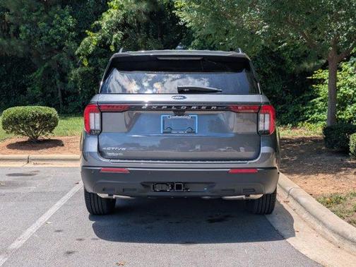 Carbonized Gray Metallic 2026 Ford Explorer Active