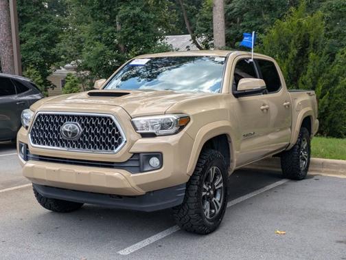 2018 Toyota Tacoma TRD SPORT