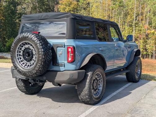 2021 Ford Bronco OUTER BANKS