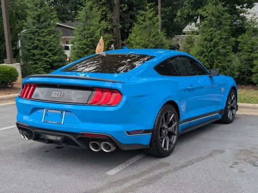 2022 Ford Mustang MACH 1