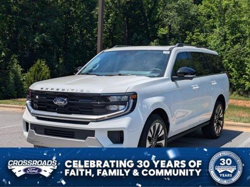 Star White 2026 Ford Expedition Platinum