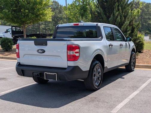 Space White Metallic 2026 Ford Maverick XLT