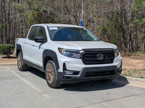 Platinum White 2021 Honda Ridgeline Sport