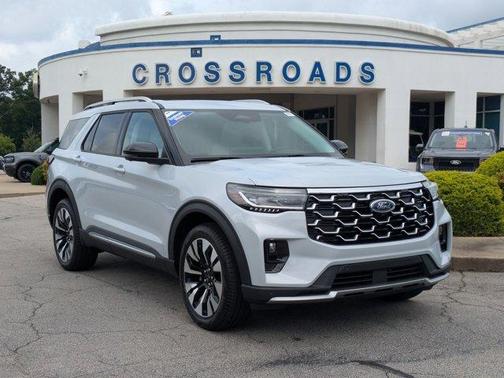 Space White Metallic 2026 Ford Explorer Platinum