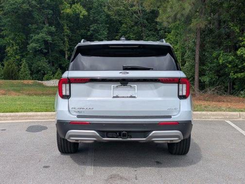 Space White Metallic 2026 Ford Explorer Platinum