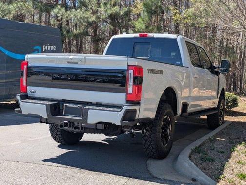 2026 Ford F-350 Platinum