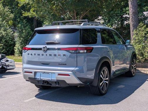 Boulder Gray Pe 2024 Nissan Pathfinder Platinum