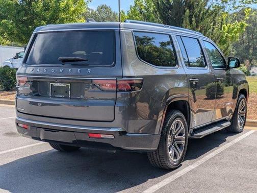 Metallic 2023 Jeep Wagoneer Base