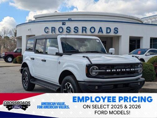 Oxford White 2026 Ford Bronco Outer Banks