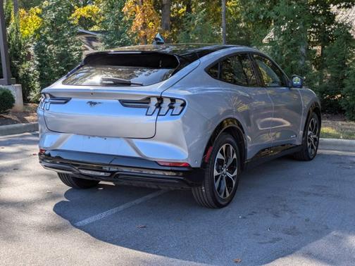 2022 Ford Mustang Mach-E PREMIUM