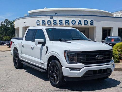 Oxford White 2023 Ford F-150 Lariat