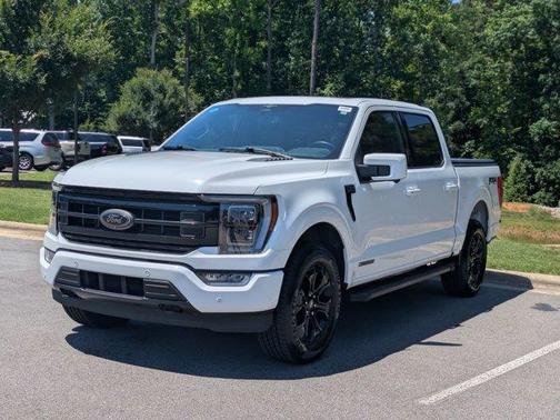 Oxford White 2023 Ford F-150 Lariat