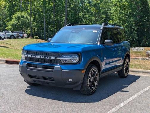 Velocity Blue Metallic 2025 Ford Bronco Sport Outer Banks