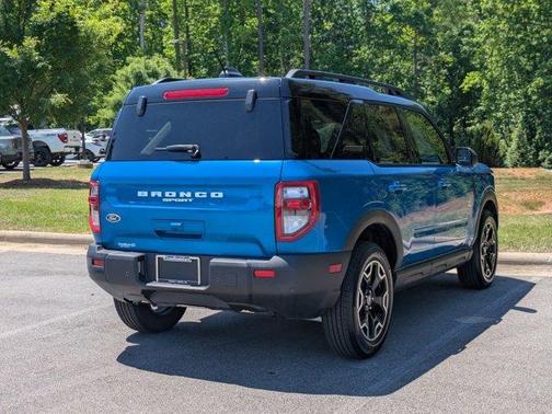 Velocity Blue Metallic 2025 Ford Bronco Sport Outer Banks