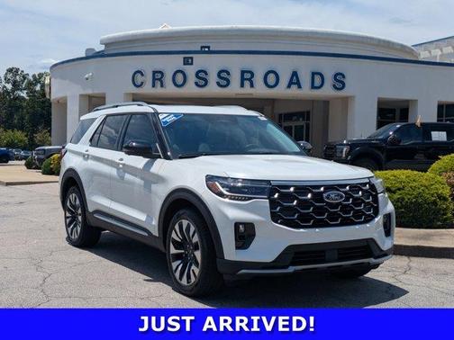 Star White 2026 Ford Explorer Platinum