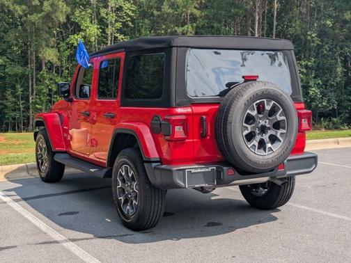 2024 Jeep Wrangler SAHARA