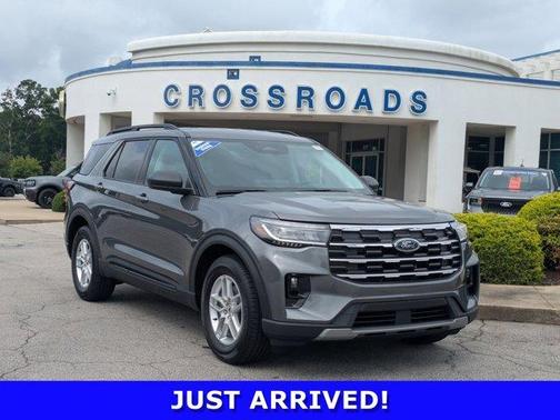 Carbonized Gray Metallic 2026 Ford Explorer Active