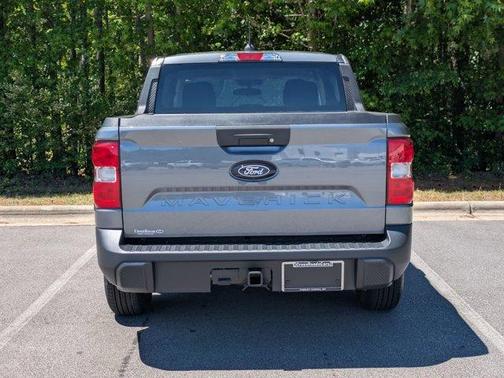 Carbonized Gray Metallic 2026 Ford Maverick XLT