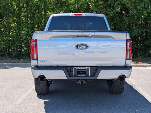 Iconic Silver Metallic 2026 Ford F-150 Lariat