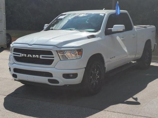 Bright White Clearcoat 2020 RAM 1500 BIG HORN/LONE STAR