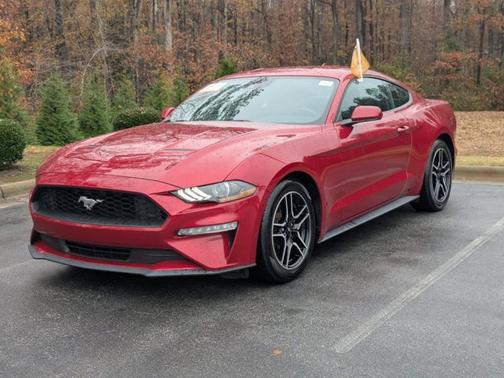 2022 Ford Mustang ECOBOOST
